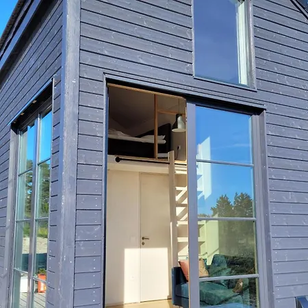 Seaside Tiny Maheri Holiday home *