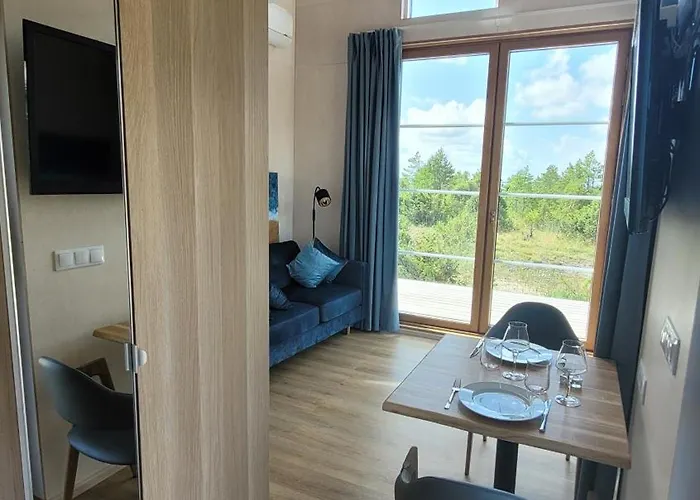 Seaside Tiny Maheri *